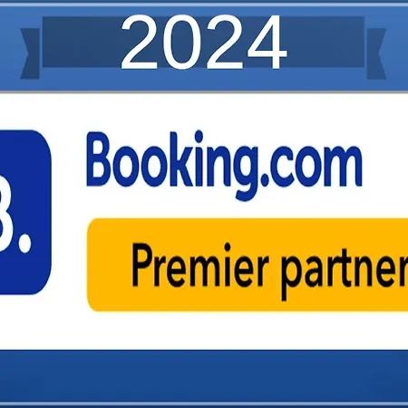 홈스테이 Center, 2nd Floor, Private Rooms, With Kitchen