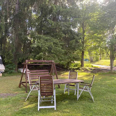 Center, 2nd Floor, Private Rooms, With Kitchen 홈스테이 *